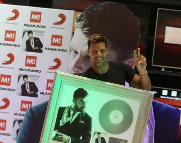 La cobertura en vivo de la firma de autógrafos de Ricky Martin