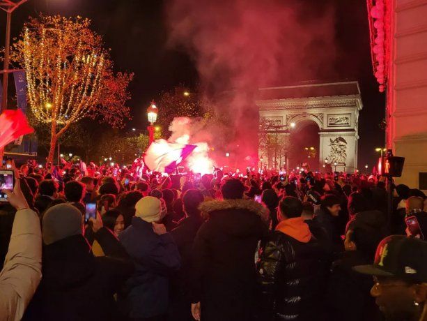 Francia: incidentes entre marroquíes y franceses tras la semifinal deja al menos un muerto