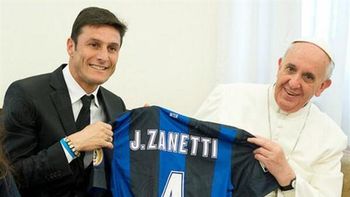 el papa francisco recibio al pupi zanetti en el vaticano el papa francisco recibio al pupi zanetti en el vaticano