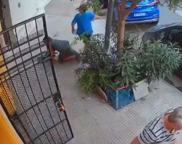Video: brutal robo piraña a una familia en Parque Patricios