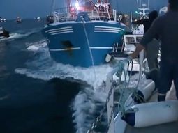 Terrible batalla de barcos en el Canal de la Mancha: británicos y franceses luchan en alta mar