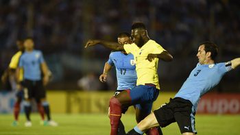 Uruguay y Ecuador se enfrentan en el Centenario Uruguay y Ecuador se enfrentan en el Centenario