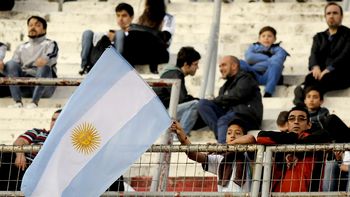 fifa sanciono a la afa por cantos racistas en el partido con brasil fifa sanciono a la afa por cantos racistas en el partido con brasil