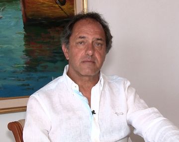 Scioli formalizó la convocatoria a las PASO y elecciones generales en Provincia