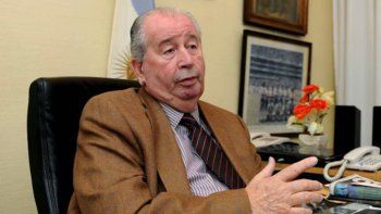 El editorial viral de Marcelo Araujo en Fútbol para Todos: llamó a Julio Grondona el Kirchner de la FIFA El editorial viral de Marcelo Araujo en Fútbol para Todos: llamó a Julio Grondona el Kirchner de la FIFA