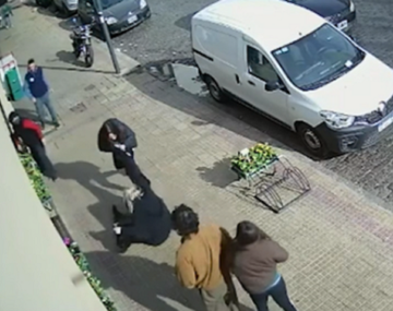 Relatos salvajes: dos mujeres a las piñas por una discusión