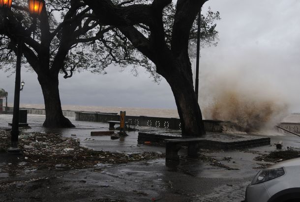 Sudestada: cesó la alerta por la crecida del Río de la Plata