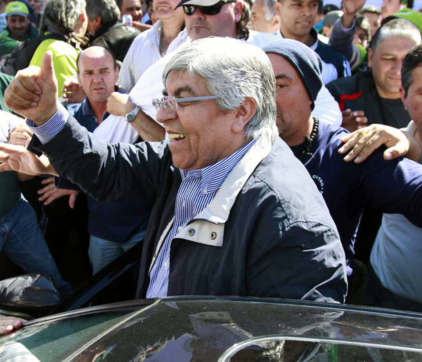 Moyano comparó la reforma de las ART con la ley Banelco