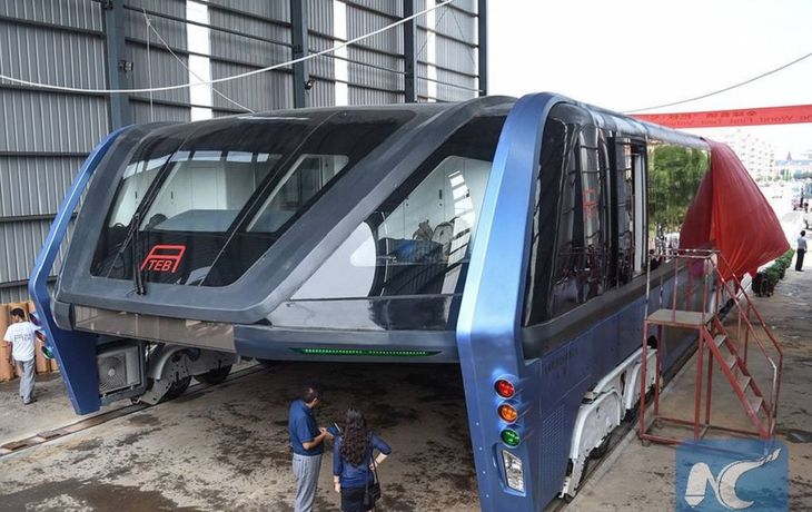 ¿Un fiasco? Ponen en duda la utilidad del autobús-túnel chino