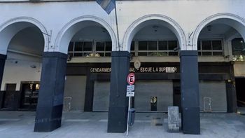 una explosion en la escuela de gendarmeria dejo heridos y obligo a evacuar el edificio una explosion en la escuela de gendarmeria dejo heridos y obligo a evacuar el edificio