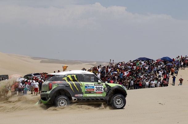El Dakar 2013 corre su tercera etapa: Pisco - Nazca