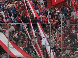 un muerto en un enfrentamiento entre barras de union y colon un muerto en un enfrentamiento entre barras de union y colon