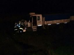 mueren cuatro arbitros en un accidente pero el superclasico no se suspende mueren cuatro arbitros en un accidente pero el superclasico no se suspende