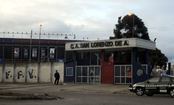 Hombre armado se metió en la práctica de San Lorenzo: lo detuvieron