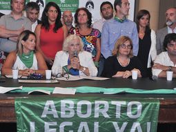 En la previa del 19F, presentaron un  proyecto para que la Ciudad adhiera al Protocolo ILE
