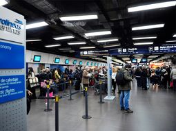 demoras en aeroparque por problemas de comunicaciones demoras en aeroparque por problemas de comunicaciones