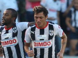 El ex Boca Nery Cardozo se agarró a piñas con un compañero en México