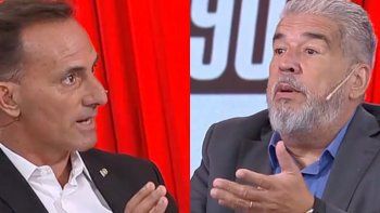 tenso cruce en vivo entre diego latorre y chavo fucks: empeza a estudiar tenso cruce en vivo entre diego latorre y chavo fucks: empeza a estudiar