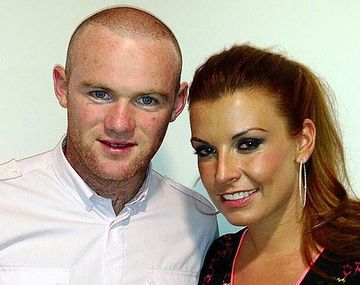 Wayne Rooney se hizo un segundo retoque capilar