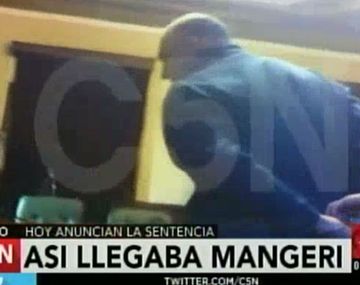 VIDEO : así entró Mangeri a la audiencia en la que conocerá su sentencia