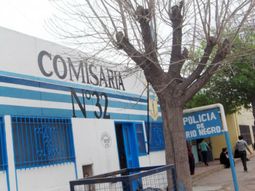 golpeo, rocio con alcohol y amenazo con prender fuego a su mujer embarazada golpeo, rocio con alcohol y amenazo con prender fuego a su mujer embarazada