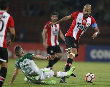 Verón disputó uno de los últimos partidos de su segunda vuelta al fútbol