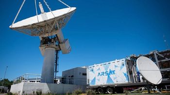 El Gobierno le quitó al ARSAT y al ENACOM 100 MHz de espectro