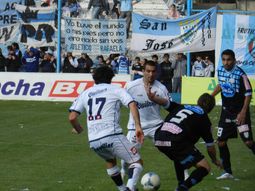 Quilmes y Atlético Rafaela, dos habituales animadores de la segunda categoría