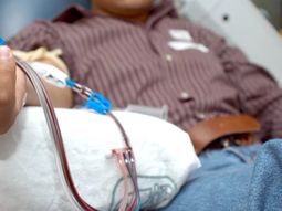 san juan: no lo dejaron donar sangre por ser gay san juan: no lo dejaron donar sangre por ser gay