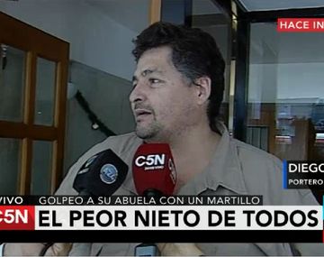 Le martilló en la cabeza a la abuela