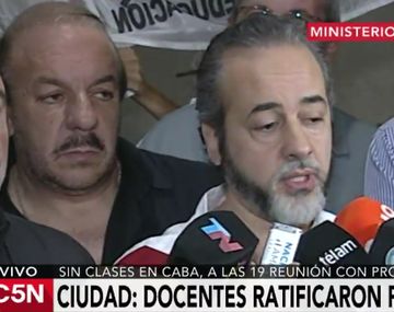 Los docentes porteños ratificaron el paro