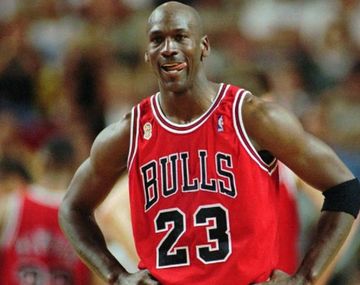 La cifra en la que subastaron una camiseta de Michael Jordan
