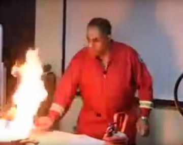 Cómo apagar una sartén prendida fuego