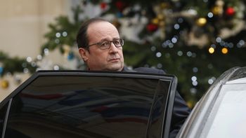 hollande: esto fue un hecho terrorista, francia esta en shock hollande: esto fue un hecho terrorista, francia esta en shock