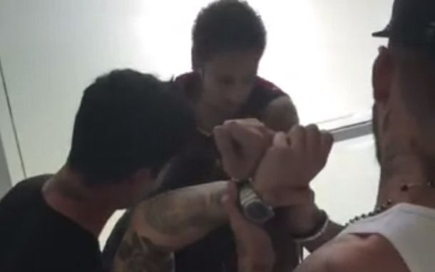 Broma pesada: el video que Neymar subió y más tarde borró en Navidad