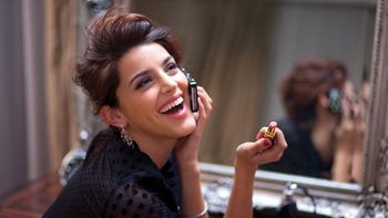 calu rivero, agradecida con el universo por devolverle su bici calu rivero, agradecida con el universo por devolverle su bici