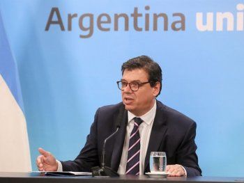 Claudio Moroni puso su renuncia a disposición