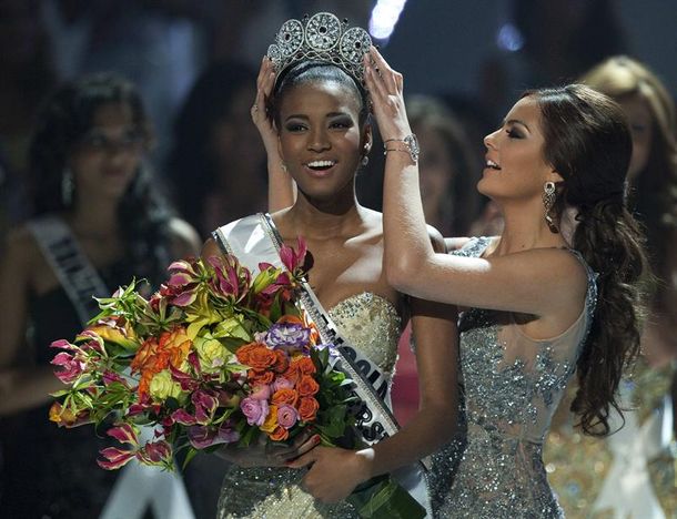 leila lopes