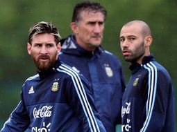 bauza: a messi le deje un mensaje y no contesto bauza: a messi le deje un mensaje y no contesto
