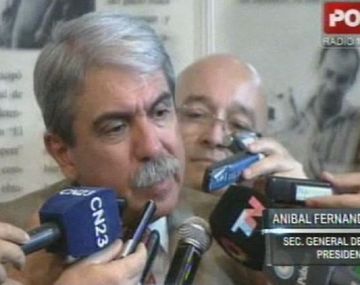 Aníbal F. le respondió a Carrió: Que la internen
