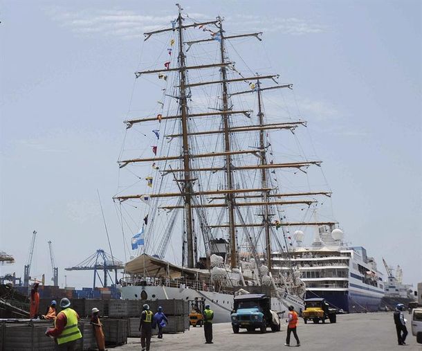 La Fragata Libertad en Ghana
