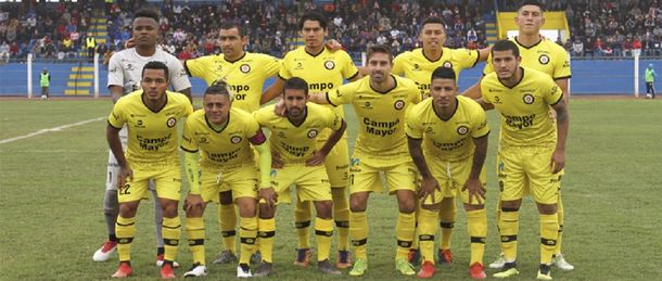 Coronavirus: un club peruano les rescindió el contrato a todos sus jugadores