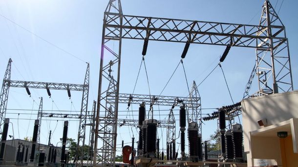 El Gobierno oficializó la pesificación del pago a las generadores de energía