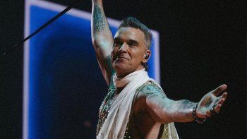 el mal momento de robbie williams por sus excesos del pasado el mal momento de robbie williams por sus excesos del pasado