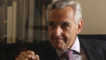 rosendo fraga: hay que desargentinizar al papa rosendo fraga: hay que desargentinizar al papa