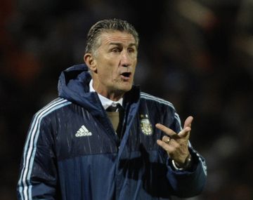 ¿Apresurados? Usuarios de redes sociales piden renuncia de Bauza