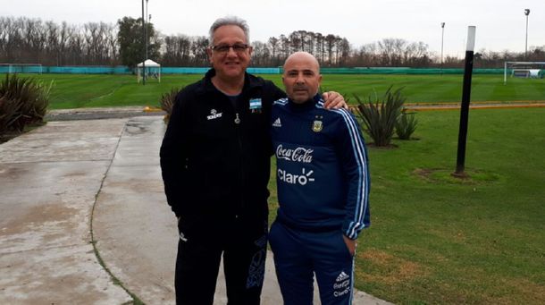 La foto del encuentro entre los dos entrenadores