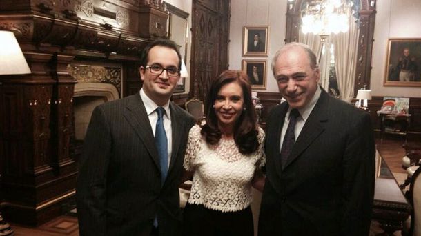 Cristina propuso a Carlés para reemplazar a Zaffaroni en la Corte