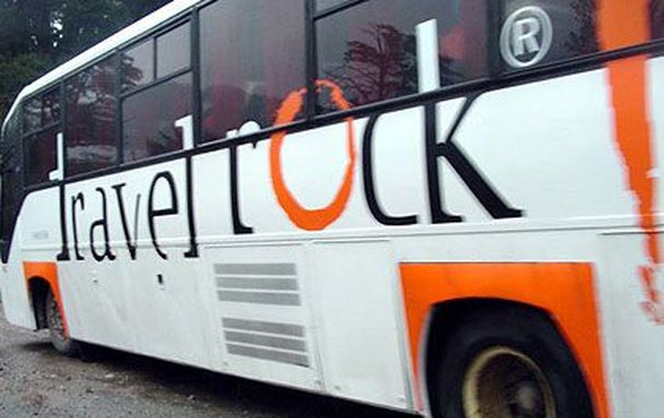 El micro demorado por llevar drogas completó su viaje