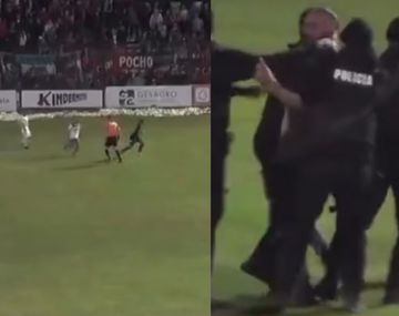 Un hincha se metió al campo de juego para agredir al arbitro y terminó en un blooper